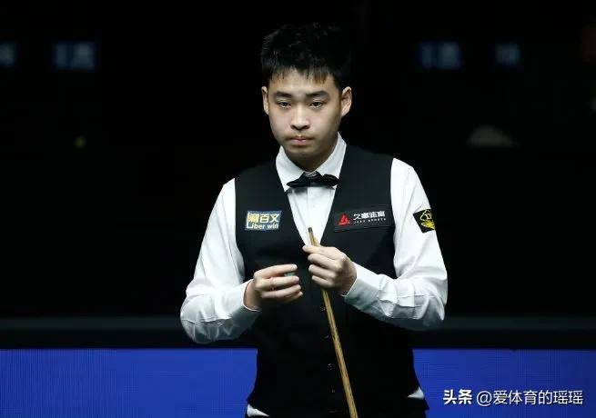 五位, 十月初的英, 马克 五位, 十月初的英, 马克