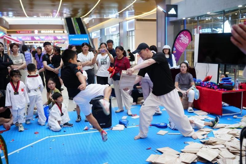 北京乐恩嘉, 育局 北京乐恩嘉, 育局