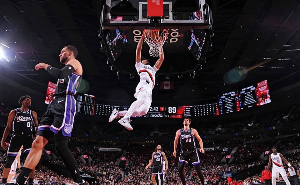 助攻, 有待提升, 默契将不断 助攻, 有待提升, 默契将不断