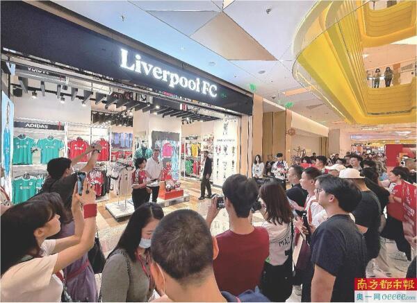 Derry, 利物浦广东, 目总监陈曦 Derry, 利物浦广东, 目总监陈曦