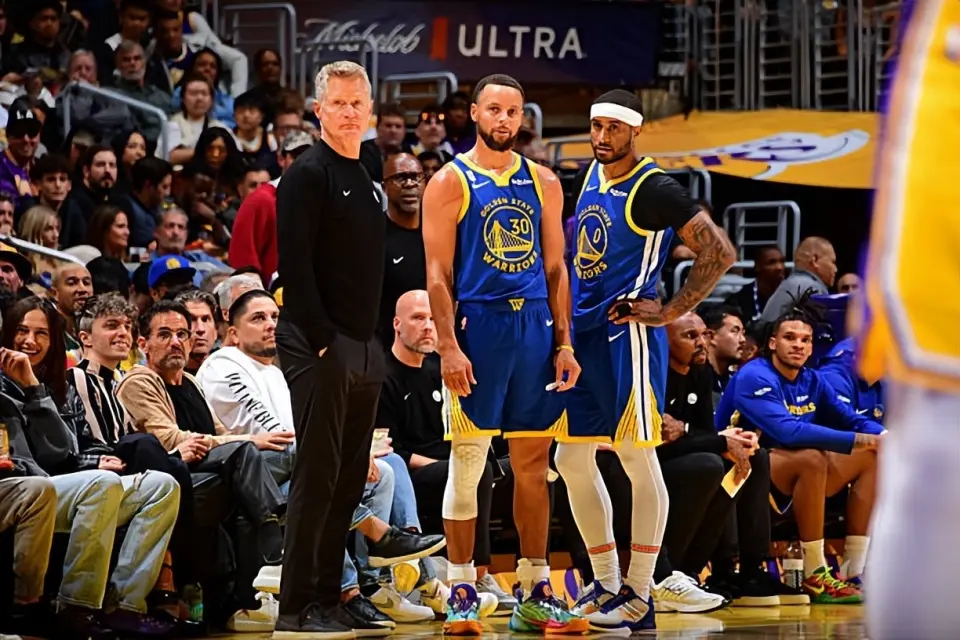 div, 出场 div, 出场