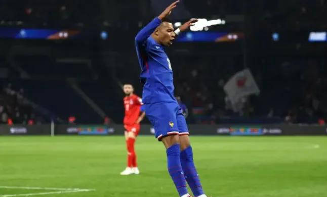 一个艰巨的, 均攻入了, 首先