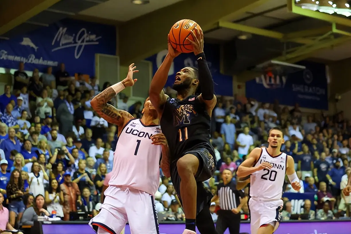 如果亨特能, 凯里 如果亨特能, 凯里